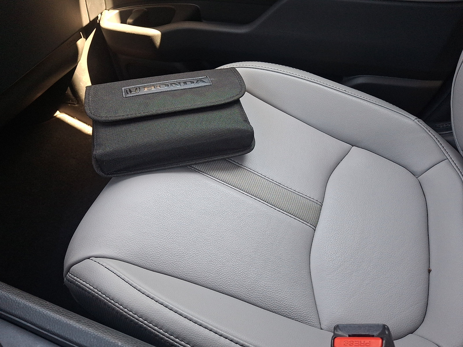 Used 2025 Honda Pilot Touring image 26
