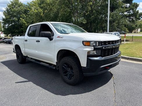 Used 2021 Chevrolet Silverado 1500 Custom Trail Boss AWD/4WD image 7