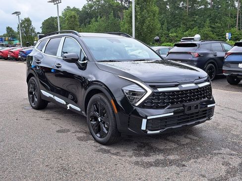 New 2025 Kia Sportage X-Line image 3