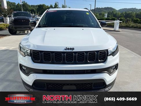 New 2026 Jeep Compass Latitude AWD/4WD image 28
