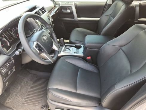 Certified 2024 Toyota 4Runner Limited AWD/4WD image 11