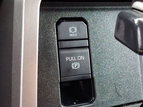 Used 2023 Toyota Tundra SR5 w/ SR5 Convenience Package AWD/4WD image 25