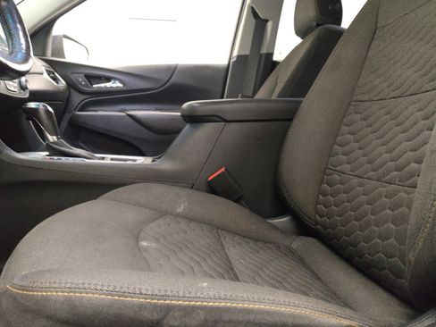 Used 2019 Chevrolet Equinox LT FWD image 17