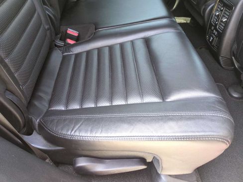 Used 2021 Jeep Grand Cherokee Limited X RWD image 28