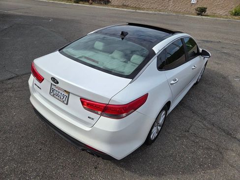 Used 2016 Kia Optima EX w/ Premium Package image 13