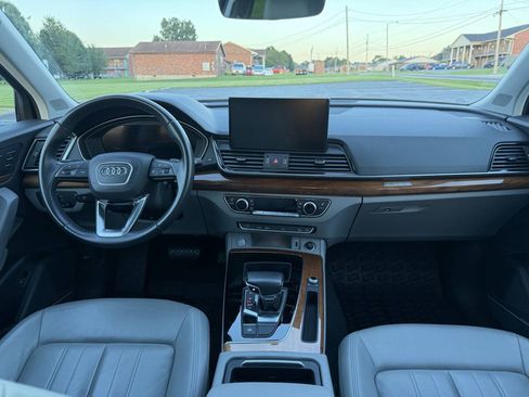 Used 2022 Audi Q5 2.0T Premium Plus AWD/4WD image 31