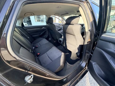 Used 2018 Honda Accord LX image 49
