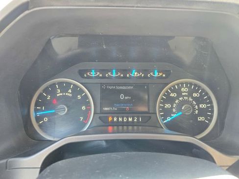 Used 2016 Ford F150 XLT w/ Equipment Group 301A Mid image 23