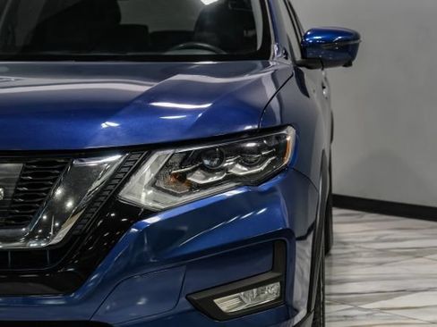 Used 2017 Nissan Rogue SL w/ SL Premium Package FWD image 47
