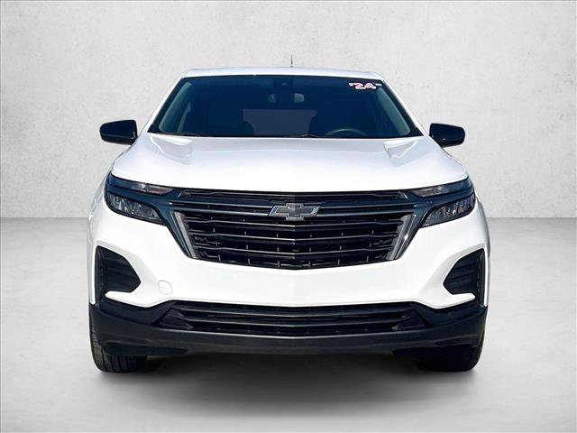 Used 2024 Chevrolet Equinox LS w/ LS Convenience Package FWD image 3
