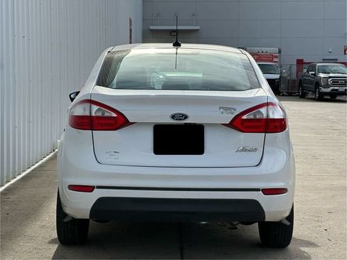 Used 2019 Ford Fiesta S FWD image 5