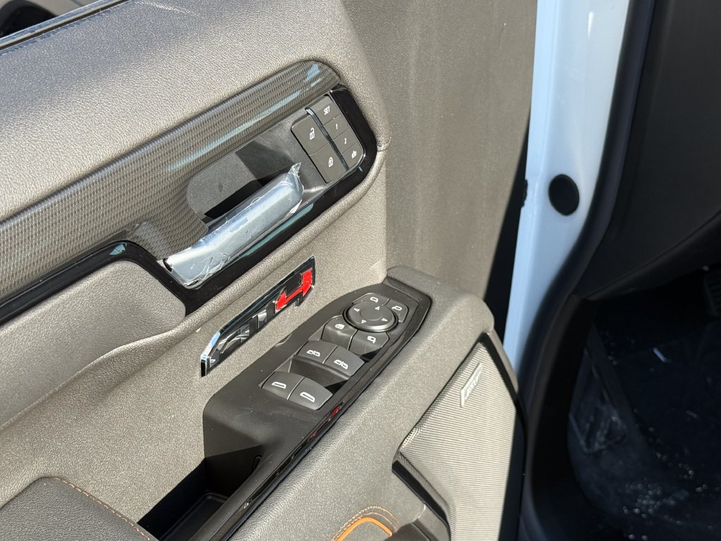 New 2026 GMC Sierra 1500 AT4 w/ AT4 Premium Package AWD/4WD image 19