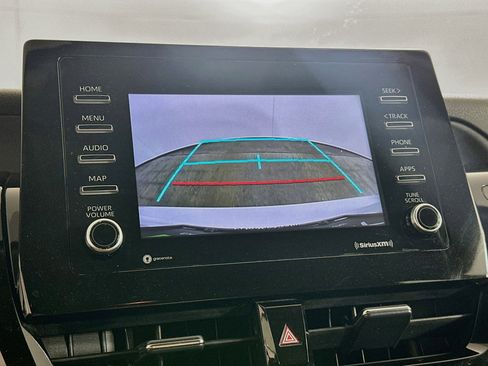 Used 2022 Toyota Camry LE FWD image 22