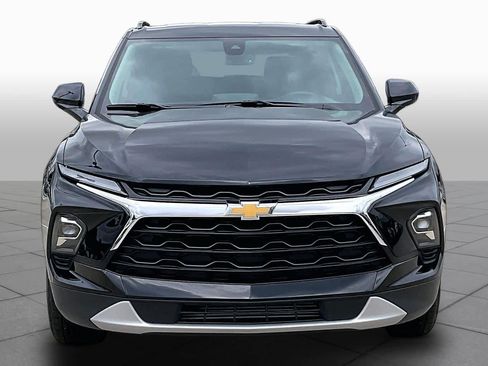 Used 2024 Chevrolet Blazer LT w/ Convenience Package FWD image 4