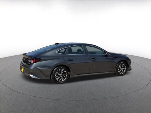 Used 2026 Hyundai Sonata Blue FWD image 15