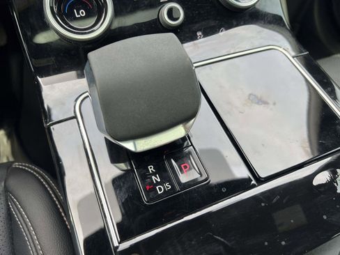 Used 2021 Land Rover Range Rover Velar S AWD/4WD image 27