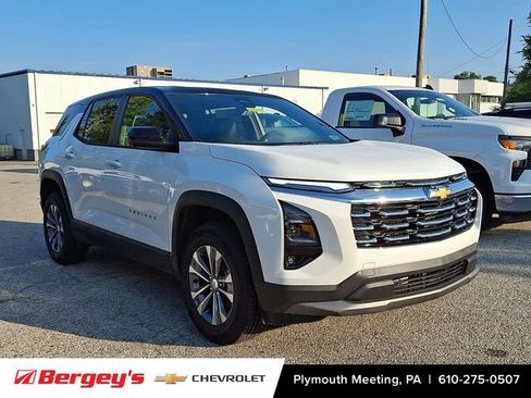 New 2026 Chevrolet Equinox LT w/ Convenience Package II image 2