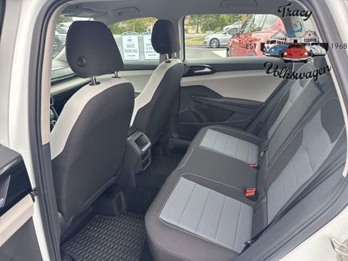 New 2025 Volkswagen Taos S image 18