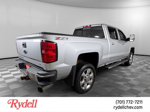 Used 2017 Chevrolet Silverado 2500 LTZ w/ Duramax Plus Package image 5