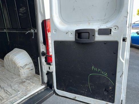 Used 2023 RAM ProMaster 2500 FWD image 22