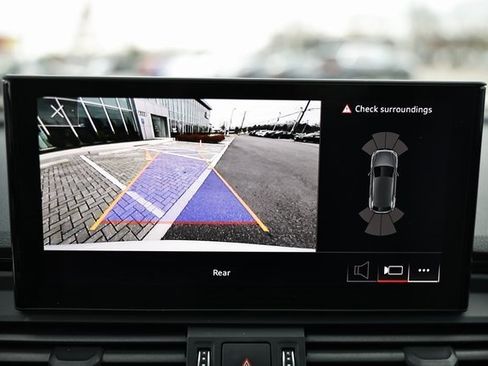 Used 2022 Audi Q5 2.0T Premium image 35