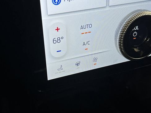 Used 2024 Ford Mustang Mach-E Select w/ Comfort Package Lite image 7