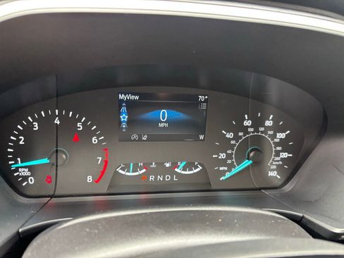 Used 2022 Ford Escape SEL image 18