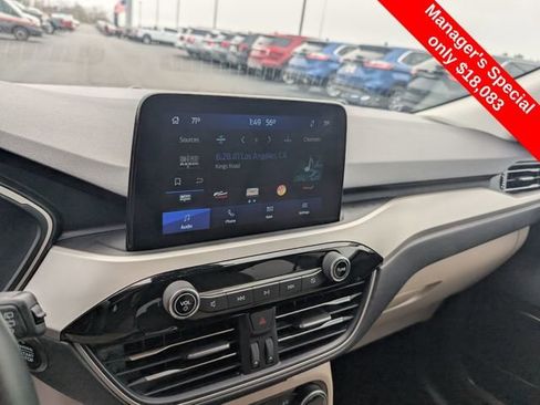 Used 2022 Ford Escape SEL FWD image 20