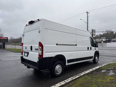 Used 2021 RAM ProMaster 3500 w/ Convenience Group image 3