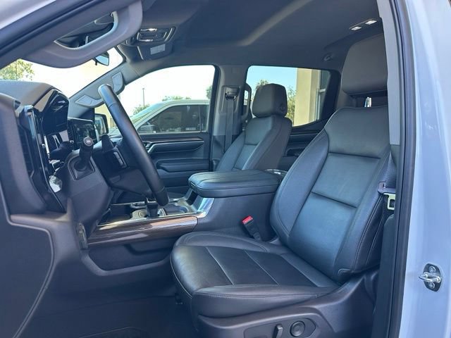 Used 2024 Chevrolet Silverado 1500 LT Trail Boss w/ Convenience Package II AWD/4WD image 14