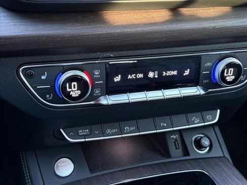 Used 2023 Audi Q5 2.0T Premium Plus w/ Premium Plus Package image 17