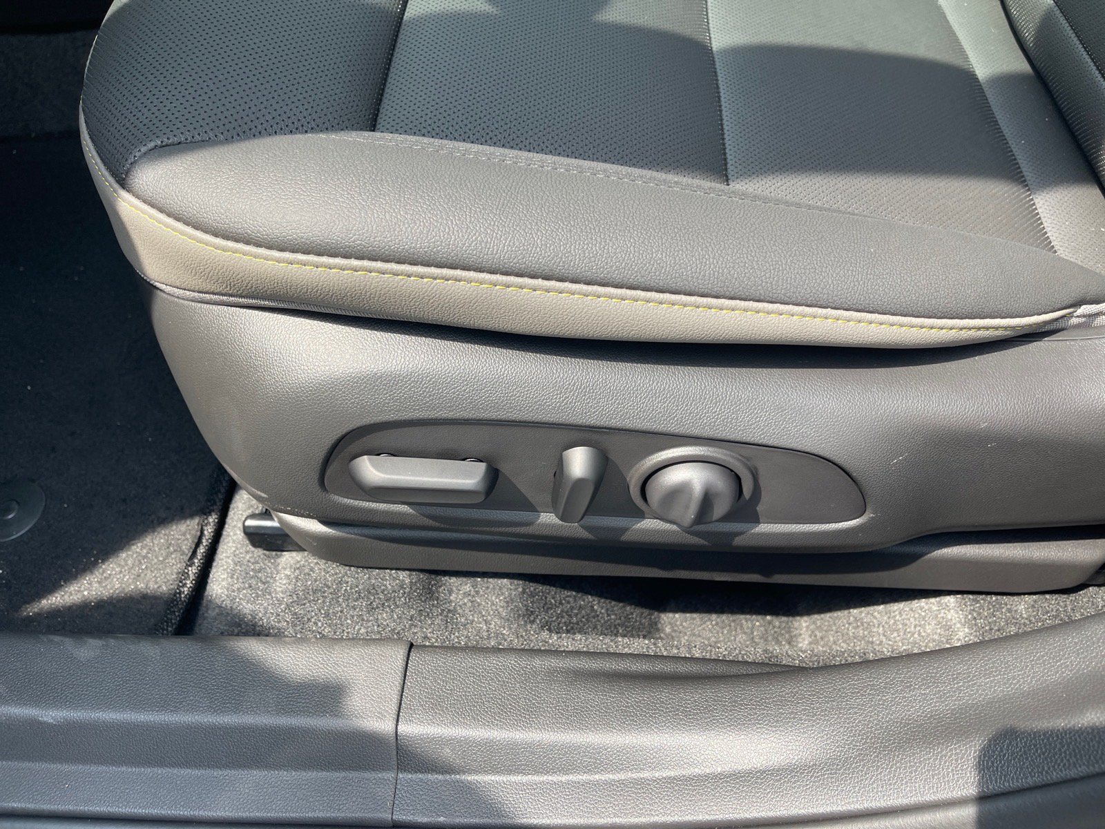 New 2026 Chevrolet Trax ACTIV FWD image 9