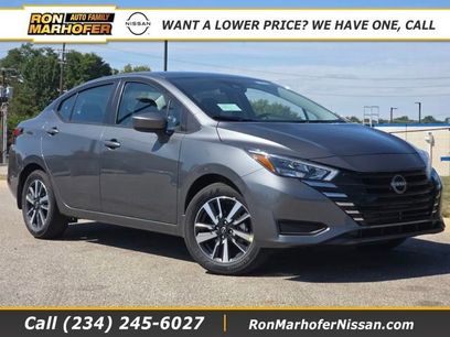 New 2025 Nissan Versa SV w/ Trunk Package