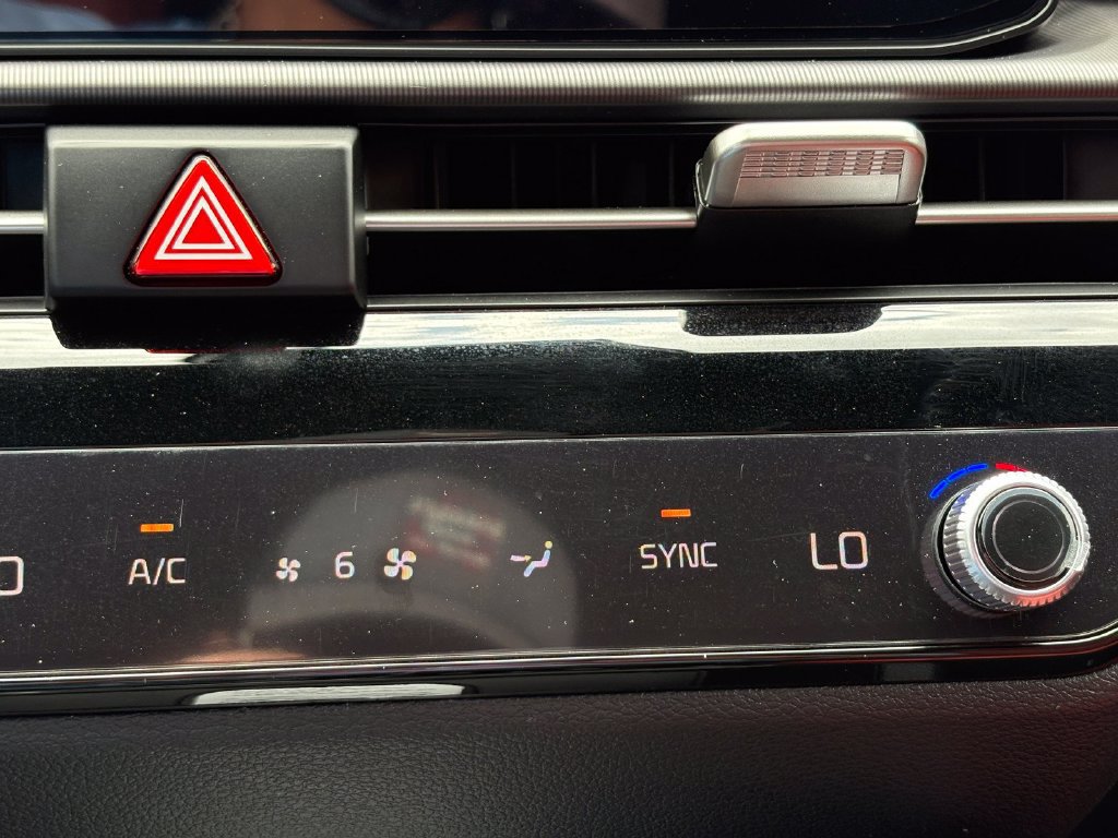 New 2026 Kia Sportage SX FWD image 26