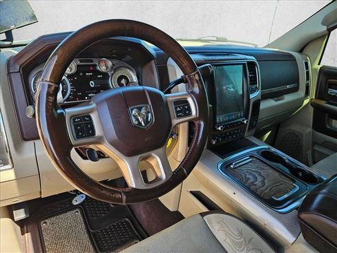 Used 2018 RAM 2500 Longhorn w/ Longhorn Southfork Package AWD/4WD image 12