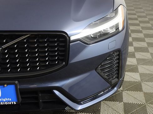 Used 2023 Volvo XC60 B5 Plus w/ Climate Package image 16