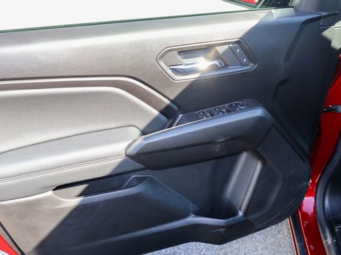 New 2026 GMC Canyon Elevation w/ Convenience Package image 8