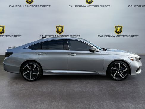 Used 2021 Honda Accord Sport Special Edition image 4