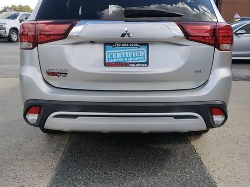 Used 2020 Mitsubishi Outlander SEL image 3