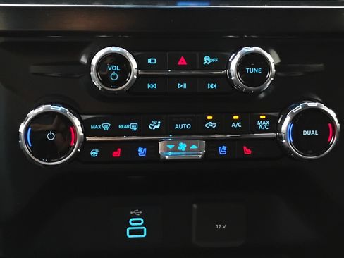 New 2026 Ford F350 Lariat w/ Chrome Package AWD/4WD image 14