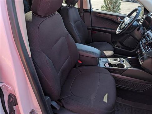 Used 2020 Ford Escape Titanium image 12