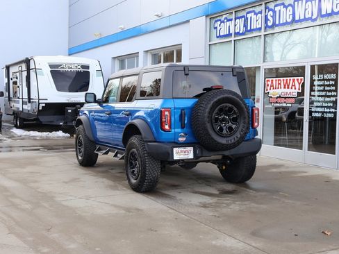 Used 2022 Ford Bronco Wildtrak image 8