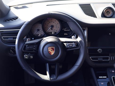 New 2026 Porsche Macan S image 15