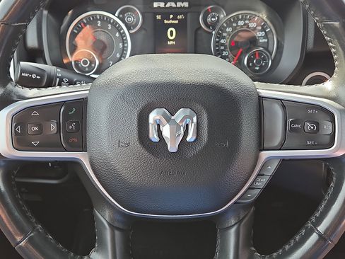 Used 2023 RAM 1500 Big Horn AWD/4WD image 16