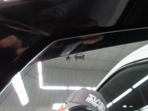 Used 2024 GMC Yukon AT4 image 66