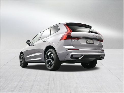 New 2026 Volvo XC60 T8 Core AWD/4WD image 23