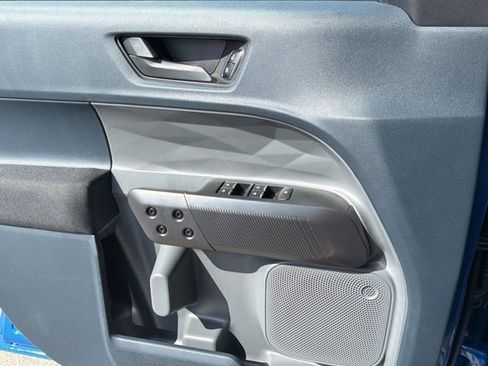 New 2026 Ford Maverick XL FWD image 12