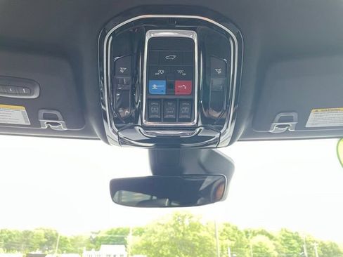 Used 2024 Jeep Grand Cherokee L Summit w/ High Altitude Package AWD/4WD image 23