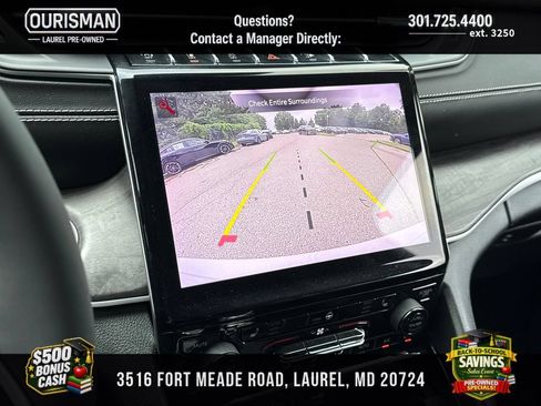 Used 2023 Jeep Grand Cherokee Limited AWD/4WD image 12
