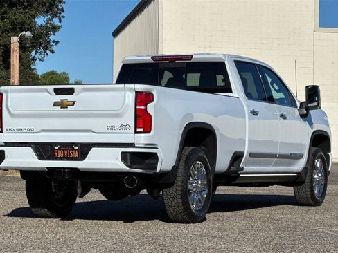 New 2026 Chevrolet Silverado 2500 High Country w/ High Country Premium Package image 4